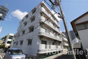 中常三島町 アパート 1K外観写真