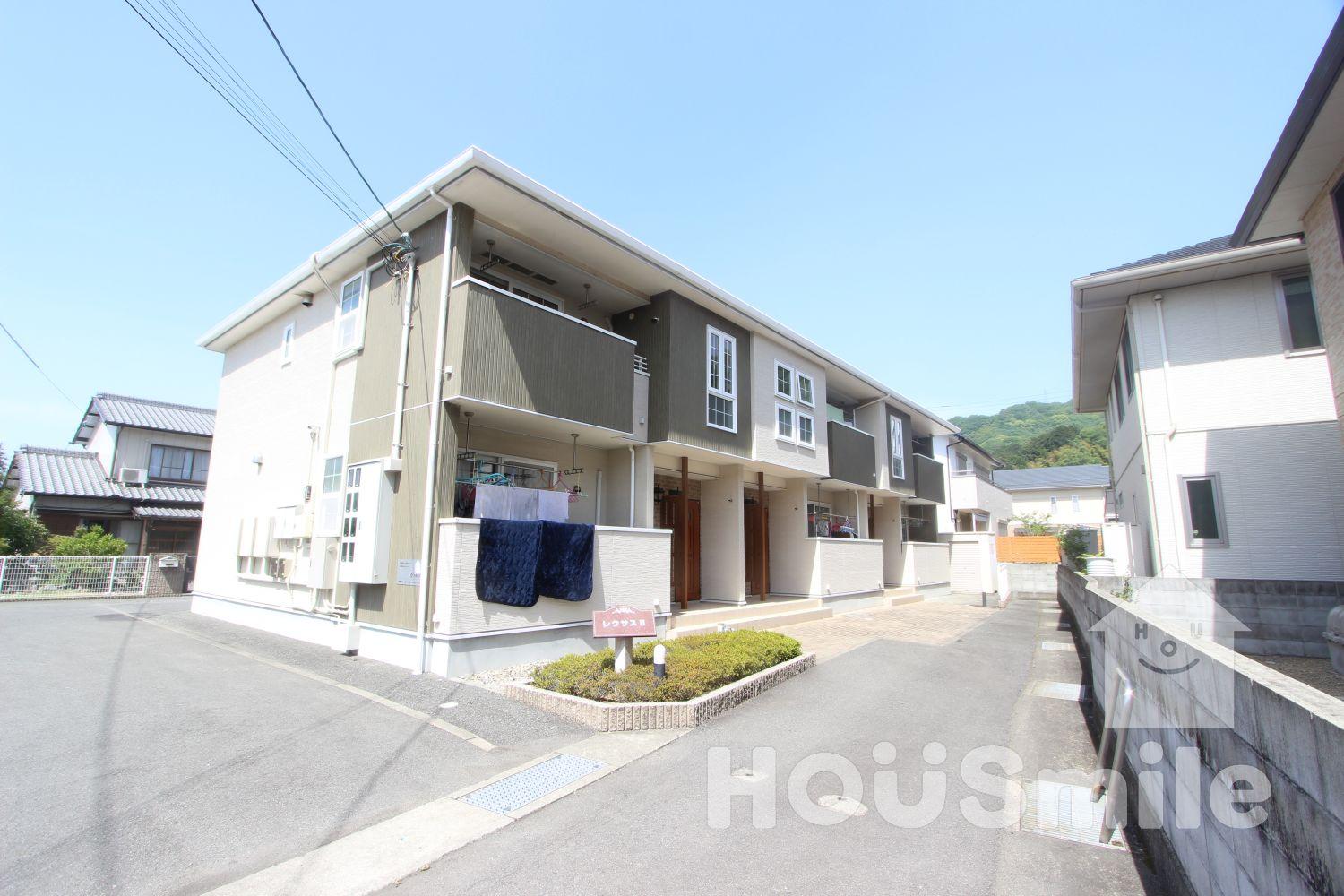 レクサスII外観写真01