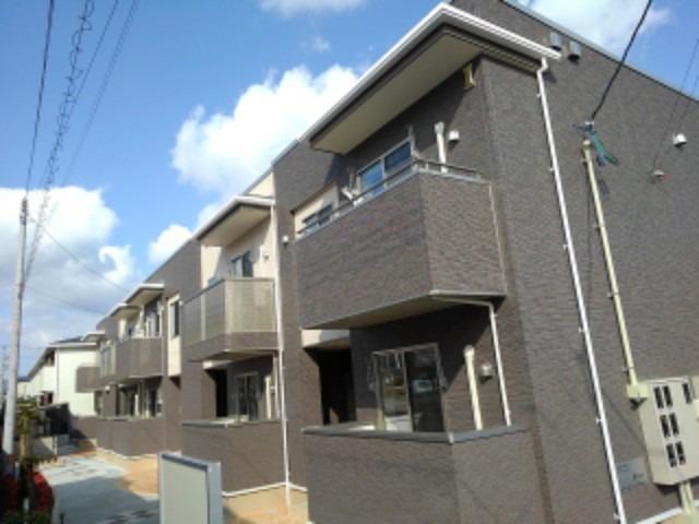 センパフローレンスI外観写真01