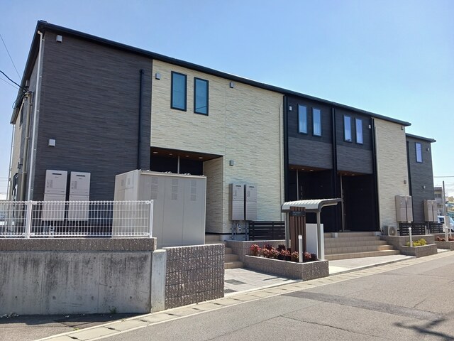 セ・ジョリ 藍住外観写真01