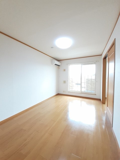 モーント シャイン B外観写真02