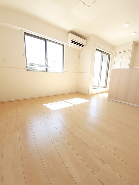 エレガンシア藍住B外観写真02