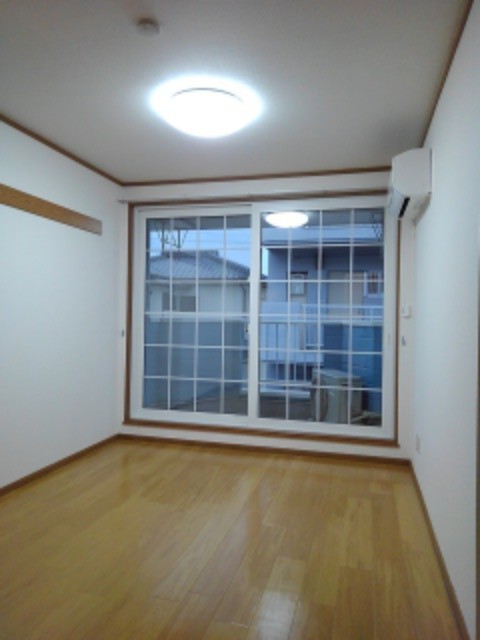 アルファ外観写真02