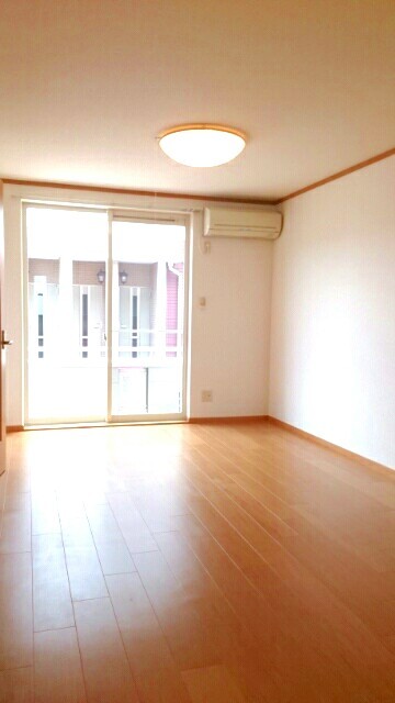 ルミナス藍住B外観写真02
