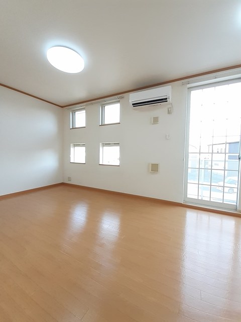 メイプレーヌ C外観写真02