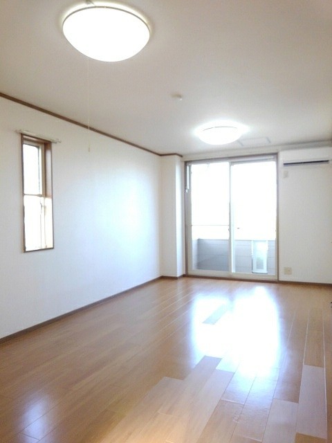 グリーンハウス外観写真02
