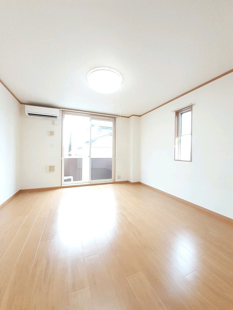 ソレイユ北島II C外観写真02