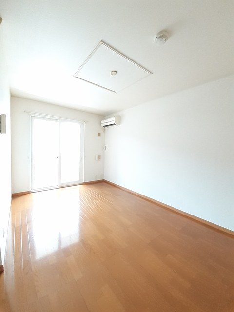 メゾンロアール A外観写真02