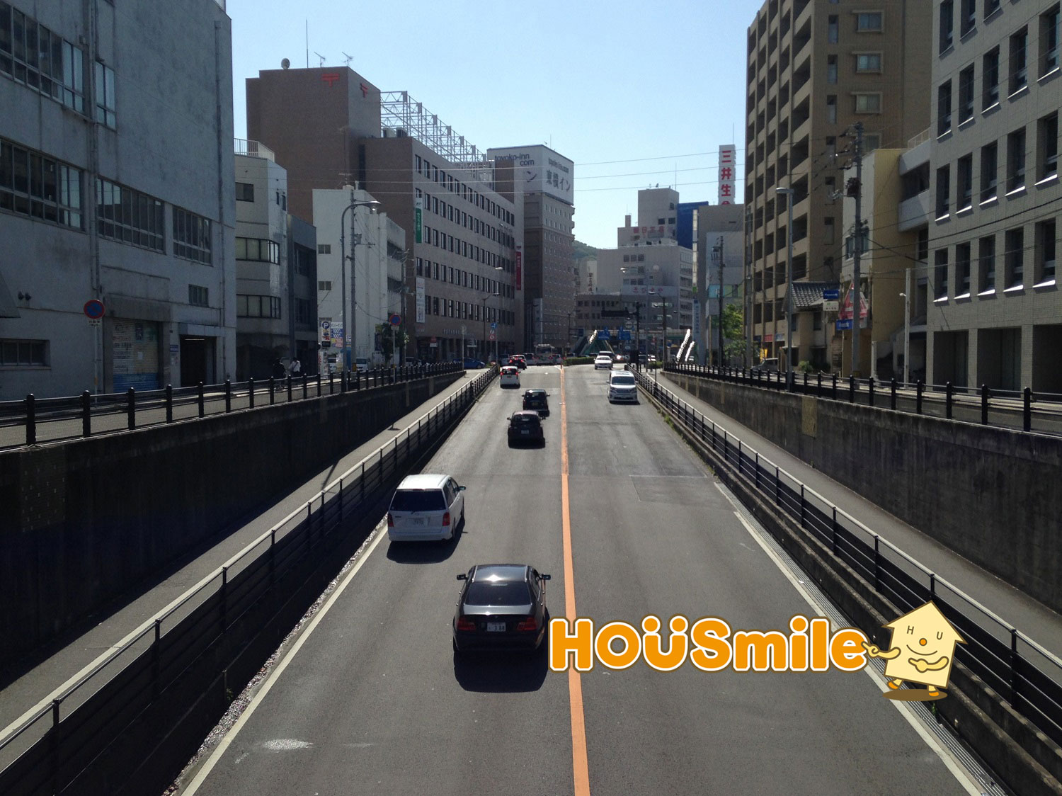 国道192号線は伊予街道と呼ばれます