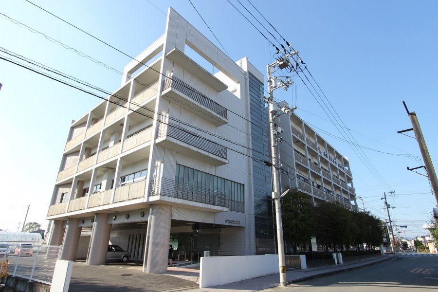 周辺は利便性の良い蔵本エリアです