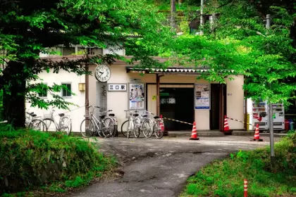 ファンタジーな田舎駅